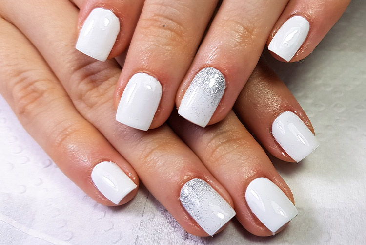 Schoonheidsinstituut Alegria - Karien De Clercq - acrylnagels